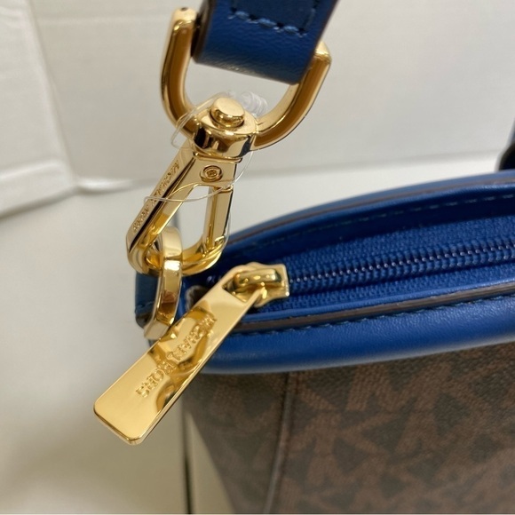 BNWT Michael Kors LG Yara Satchel w/ Crossbody Strap River Blue - Picture 5 of 10